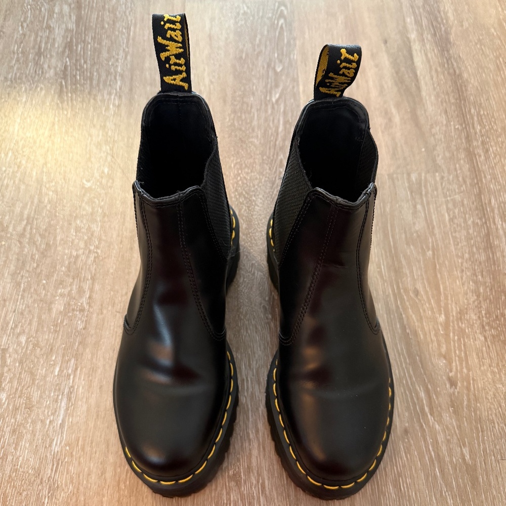 Dr Martens Platform Chelsea Boots women’s US size 8 genuine leather